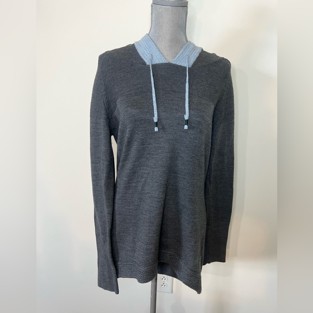 Stio hooded Sweater size L